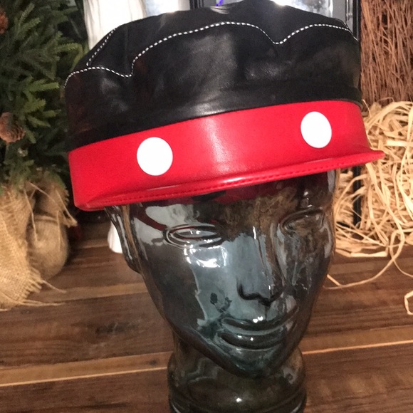 Disney Mickey Mouse X Gigi Burris Millinery 1928 Willie Leather Cap Designer - Picture 16 of 17